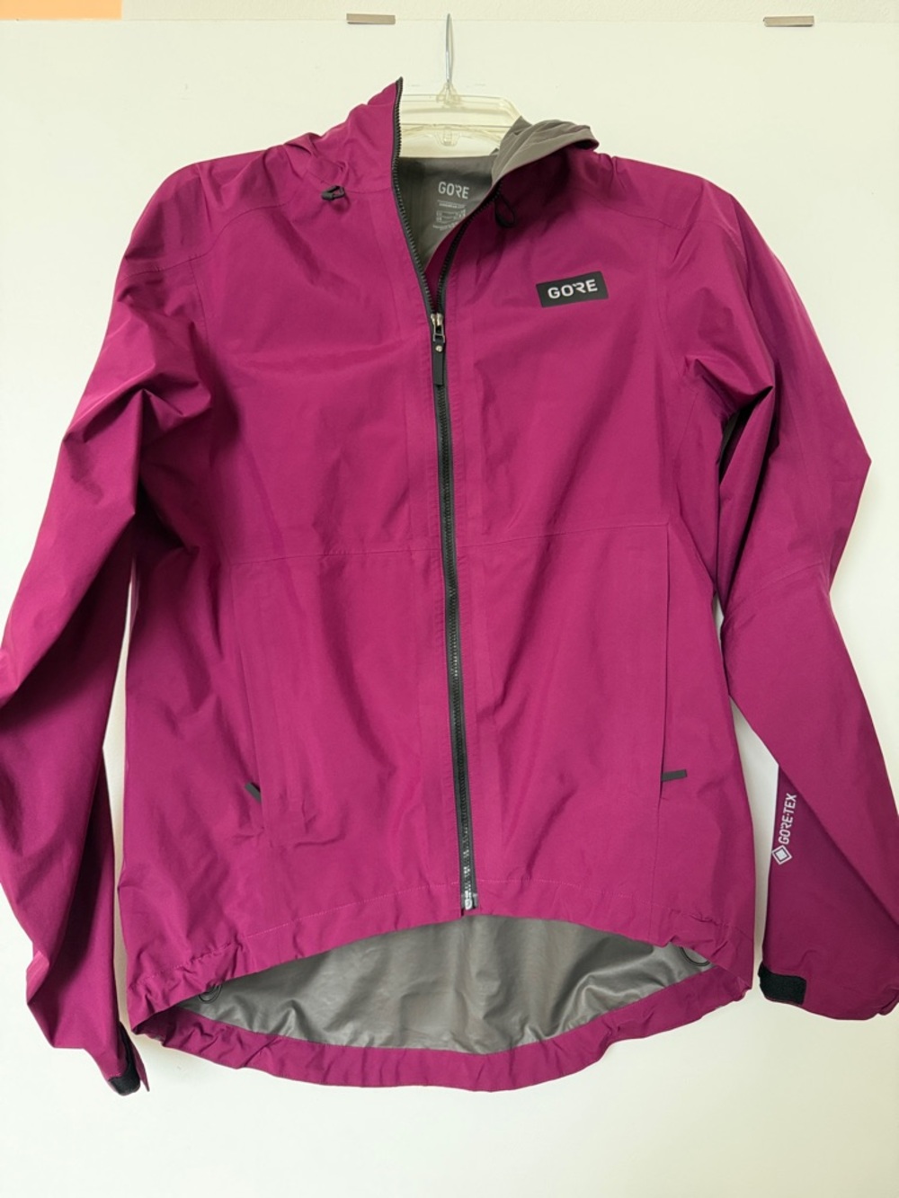 Women's Raspberry Pink GOREWEAR Waterproof Jacket